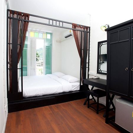 Phuket 99 Oldtown Boutique Guesthouse Sha Extra Plus מראה חיצוני תמונה