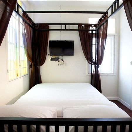 Phuket 99 Oldtown Boutique Guesthouse Sha Extra Plus מראה חיצוני תמונה