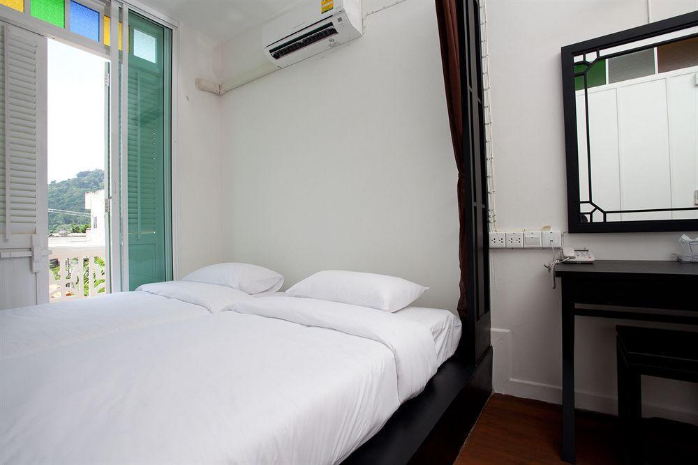 Phuket 99 Oldtown Boutique Guesthouse Sha Extra Plus מראה חיצוני תמונה