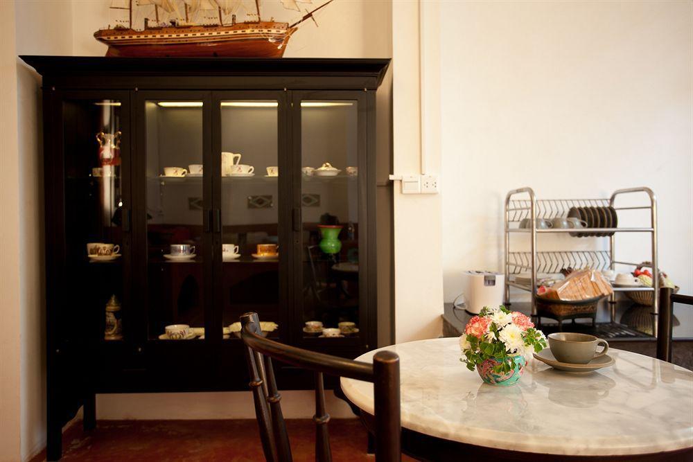 Phuket 99 Oldtown Boutique Guesthouse Sha Extra Plus מראה חיצוני תמונה