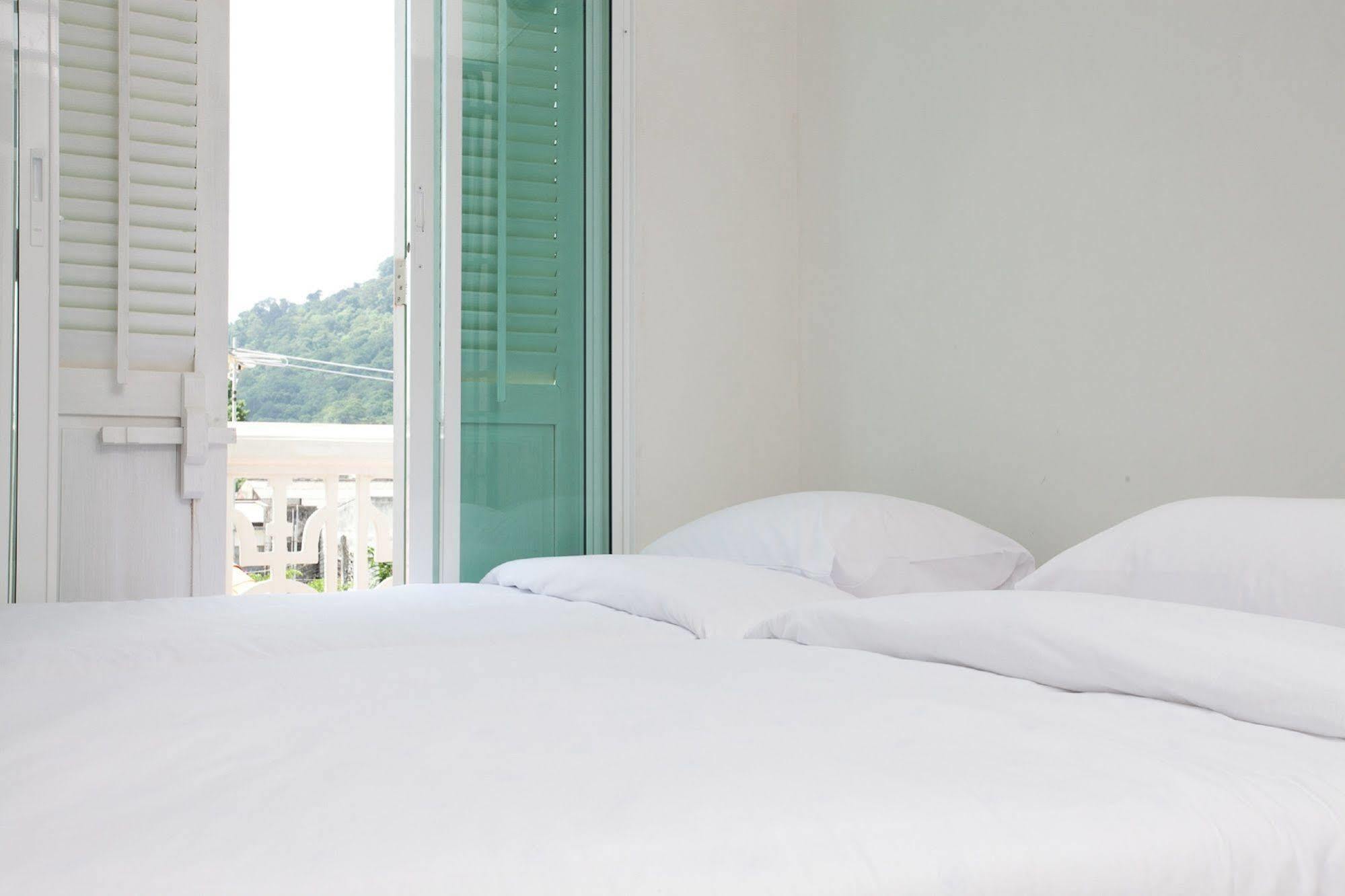 Phuket 99 Oldtown Boutique Guesthouse Sha Extra Plus מראה חיצוני תמונה